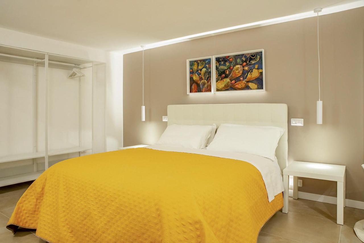 Helios Duplex A Due Passi Da Ortigia By Wonderful Italy Apartment Сиракуза Екстериор снимка